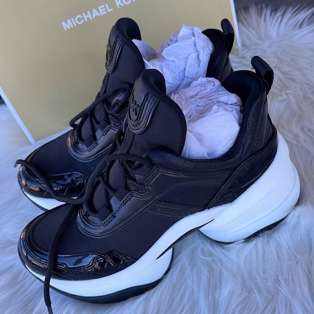 New in Box - Michael Kors Olympia Trainer
